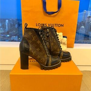 Louis Vuitton Star Trail Ankle Boot